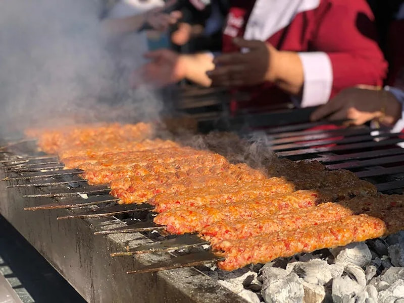 Et ürünlerinde eşek eti ve sakatat hilesi