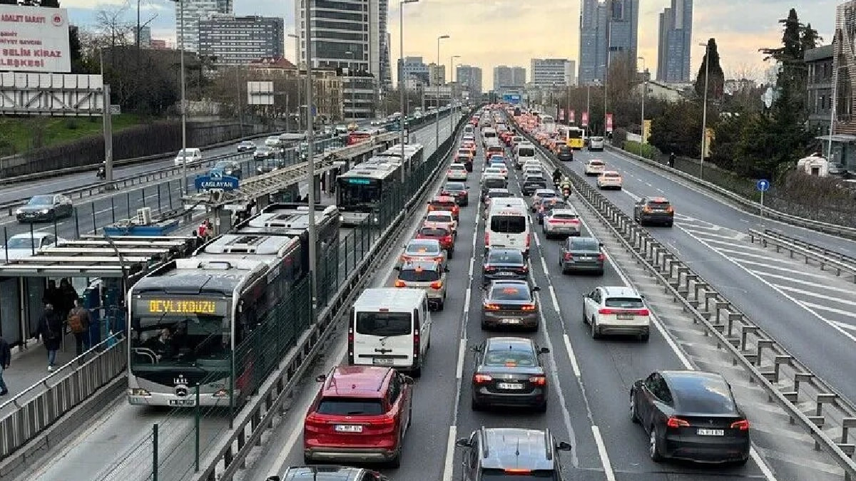 Yarın (6 Ekim) toplu taşıma ücretsiz mi, neden? İşte geçerli olan ulaşım araçları