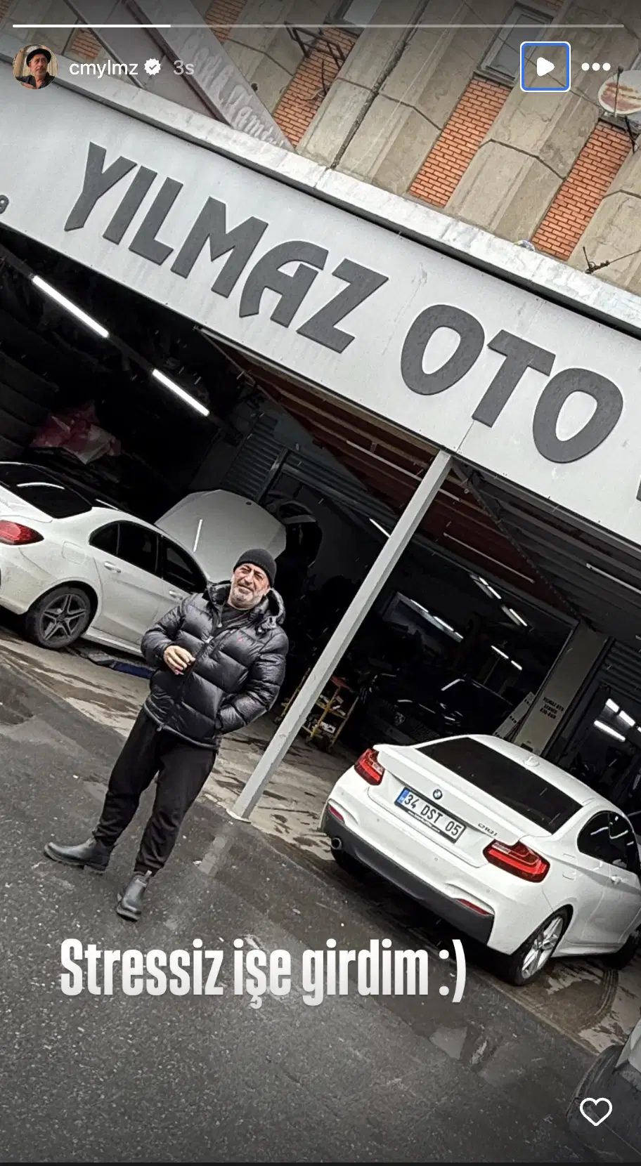 Kalp krizi geçiren Cem Yılmaz'dan oto sanayili paylaşım: 'Stressiz işe girdim'
