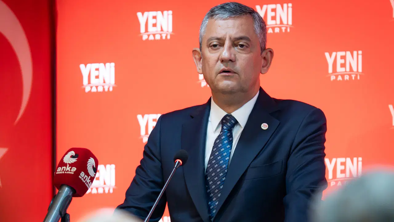 Özgür Özel, WELT'e yazdı: 'Türkiye için yeni bir başlangıç. zamanı geldi'