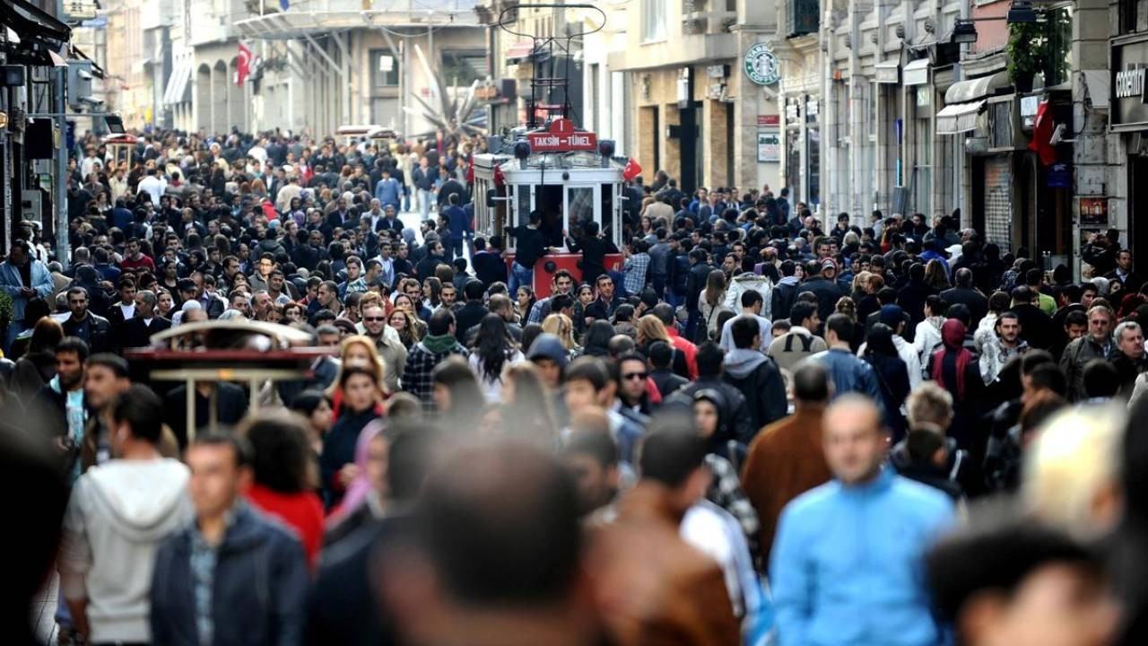 İşsizlik rakamları belli oldu: Ağustosta iki farklı tablo