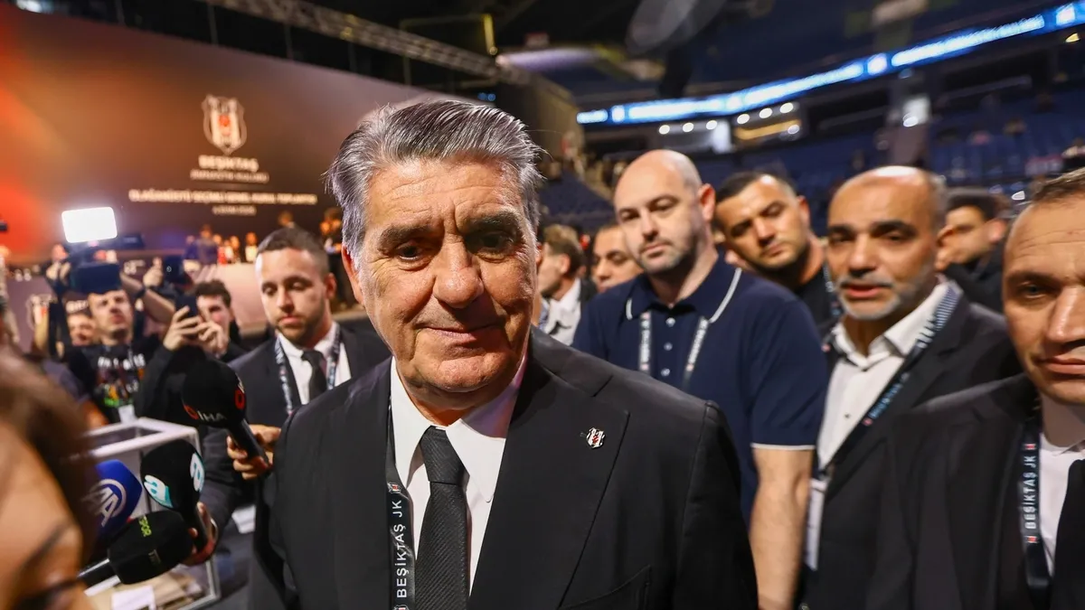 Beşiktaş'ta Serdal Adalı yeniden başkan! İşte oy sayıları
