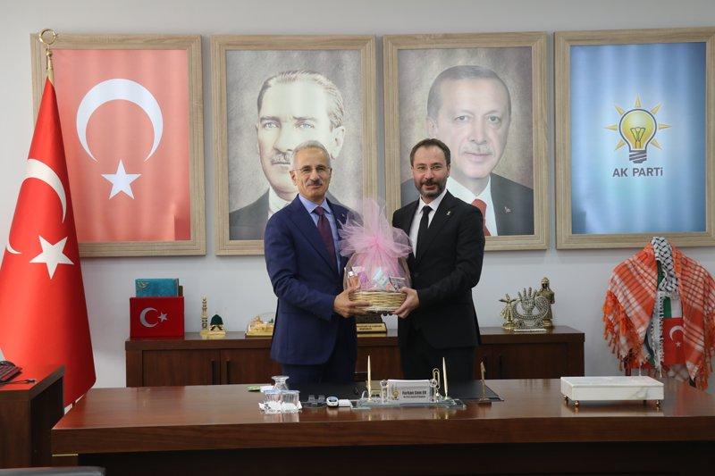 Şehre müjdeyi Bakan Uraloğlu verdi: 2027'nin hemen başında ihalesini yapıyoruz