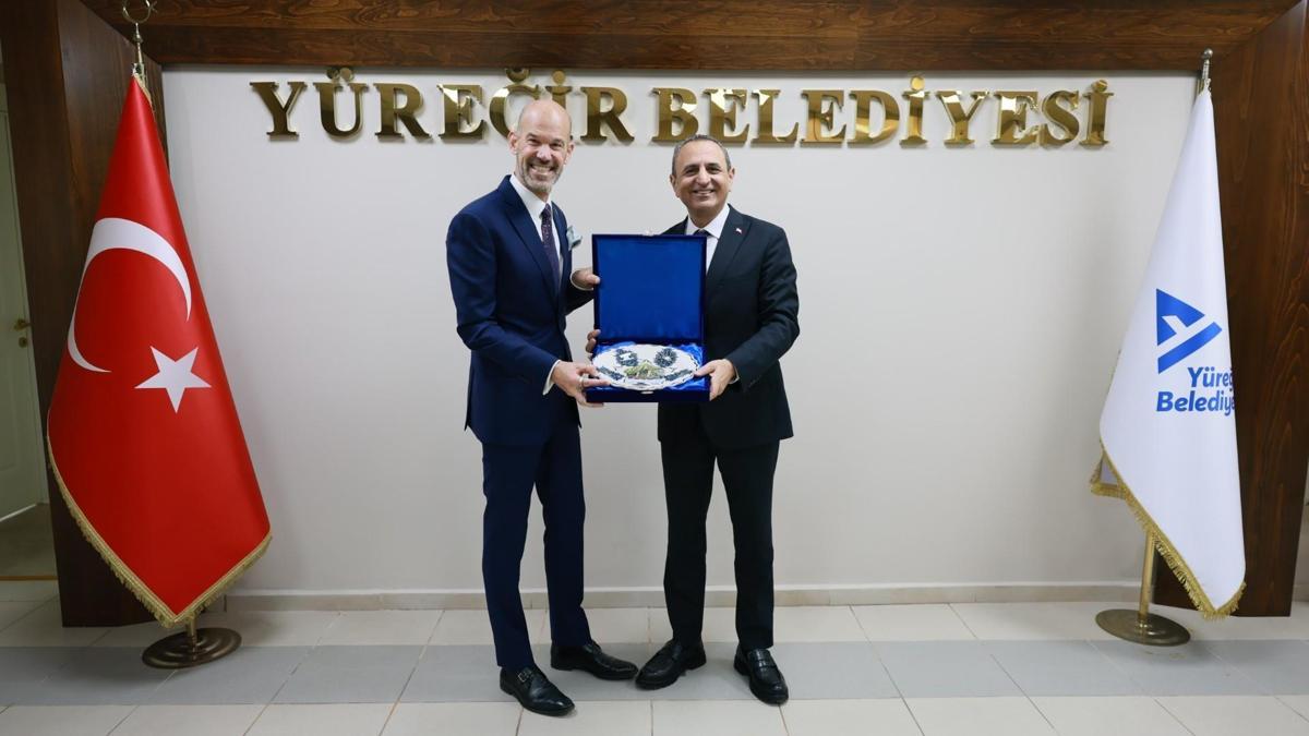 Başkan Vekili Tarık Özünal, ABD Adana Konsolosu Mehler’i ağırladı