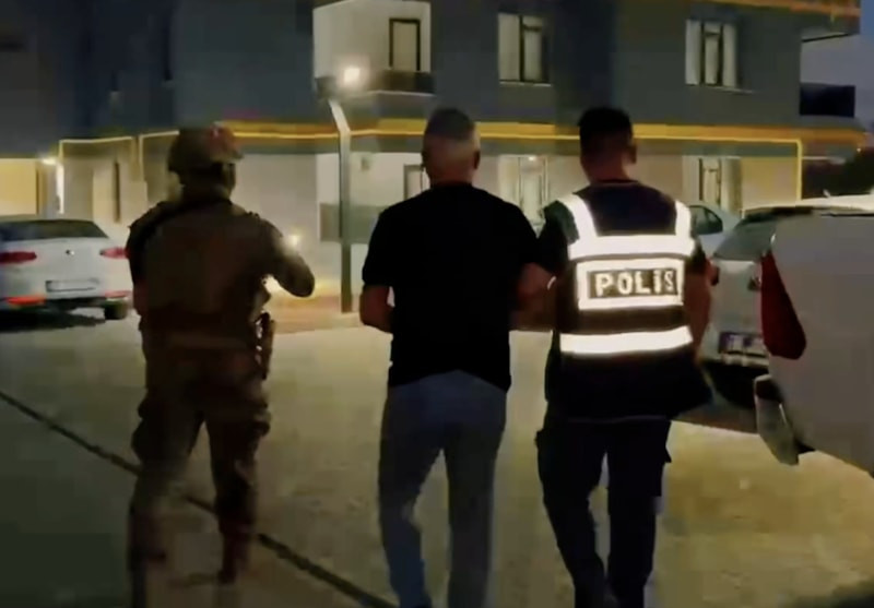 Şanlıurfa merkezli 'yasa dışı bahis' operasyonu: 37 şüpheli yakalandı