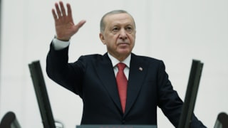 Cumhurbaşkanı Erdoğan, DEM Parti grubuyla tokalaştı