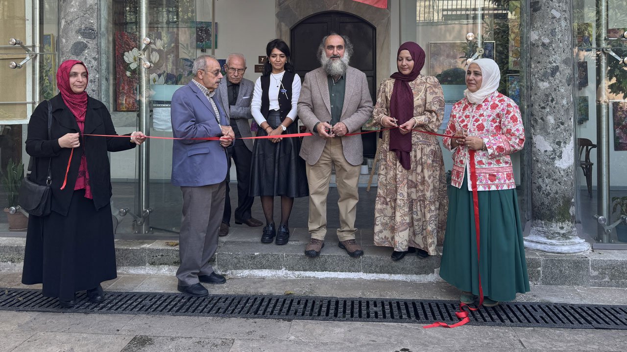 ‘Dört Renk Dört Ahenk’ kapılarını açtı