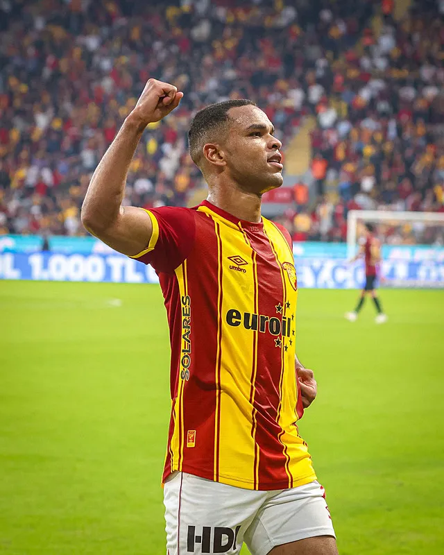 Göztepe merkezde alarm veriyor