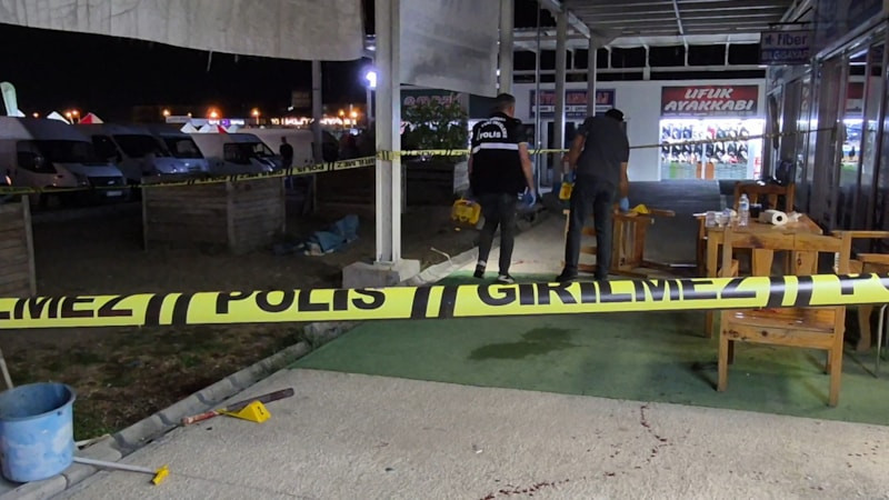 Malatya'da bıçaklı kavgada 3 kişi yaralandı