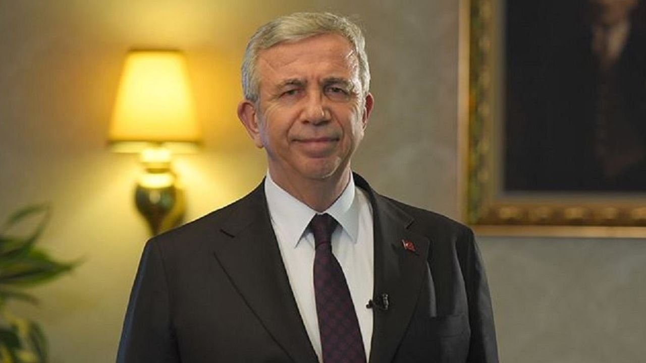 YAVAŞ CHP'DEN İSTİFA ETTİ