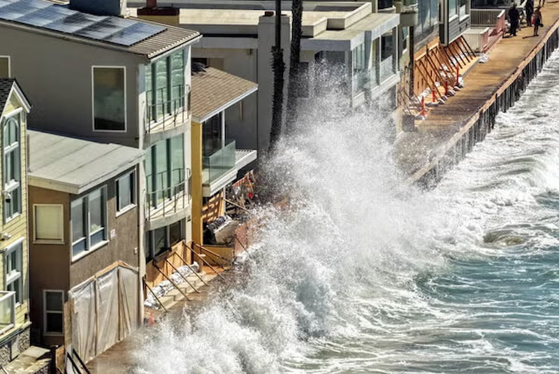 California kıyılarında deniz seviyesinin 30 santimetre yükselmesi bekleniyor