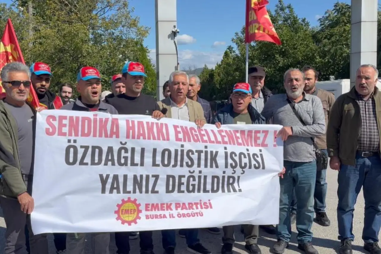EMEP’ten Bursagaz ve Özdağlı Lojistik direnişine ziyaret: “Genel grevler, genel direnişler, genel eylemler örgütlemeliyiz”