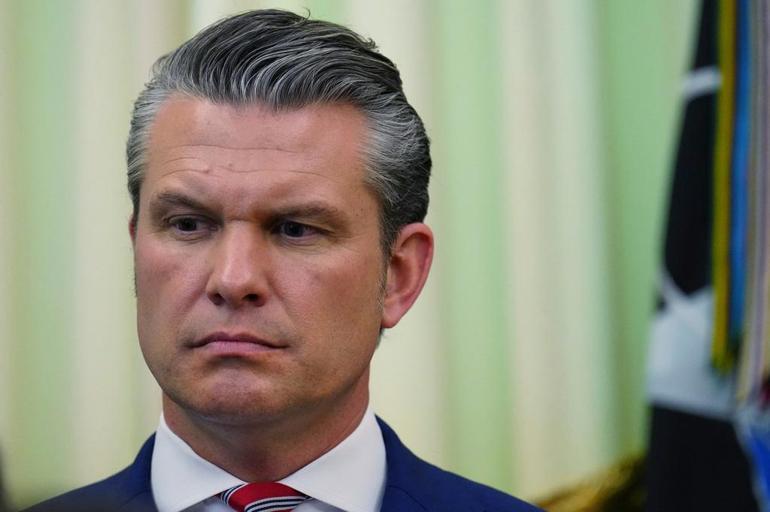 ABD Savunma Bakanı Hegseth’ten İran’a "nükleer silah" uyarısı