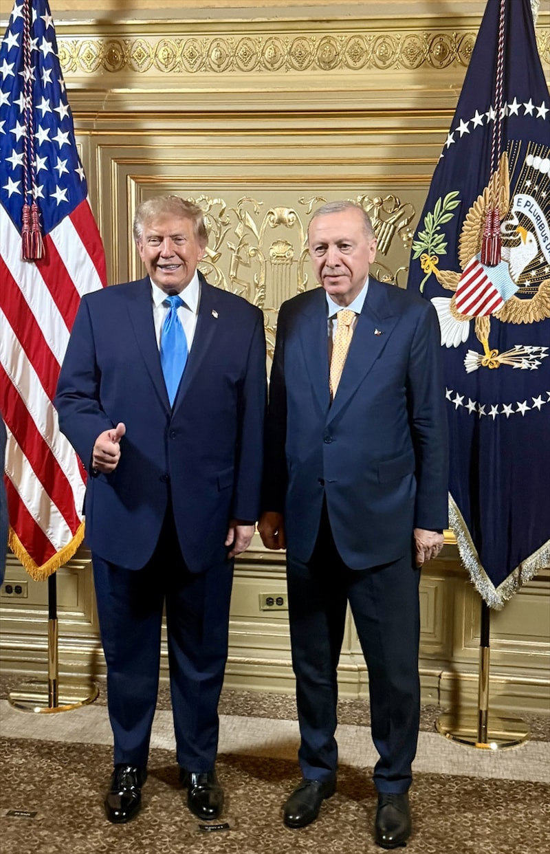 Cumhurbaşkanı Erdoğan, Donald Trump'la bir araya geldi