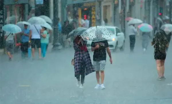 SON DAKİKA HAVA DURUMU | İzmir dahil 20 il için sarı kod alarmı! Sağanak hangi saatte başlayacak?