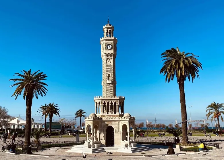 İzmir'de sessizliğin peşine düşenler buraya! Gürültüden uzak 3 gizli eşsiz huzur rotası...