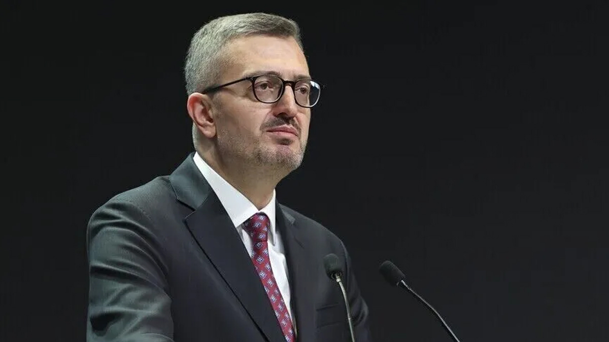 İletişim Başkanı Duran'dan TEKNOFEST paylaşımı: Türkiye, şimdi gençlerinin hayalleriyle çok daha güçlü bir geleceğe yürüyor