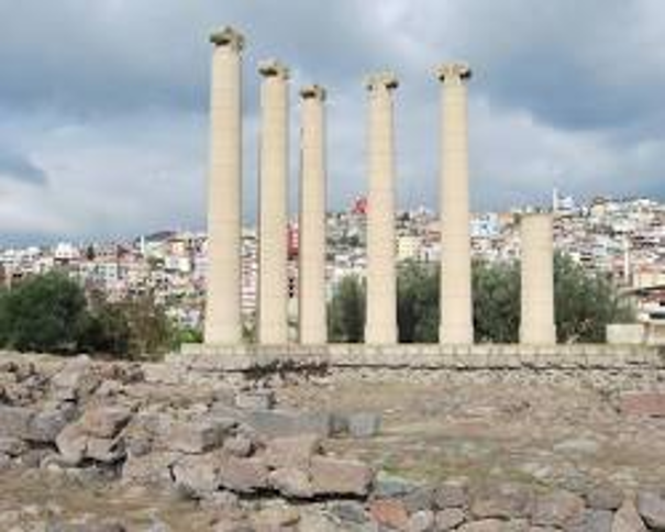 İzmir demek, biraz da Homeros demek-1