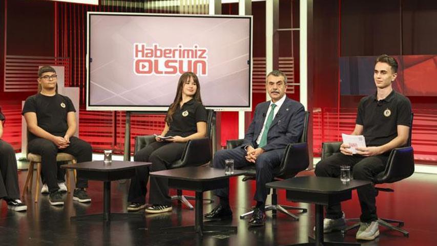 Bakan Tekin'den Demirören Medya'ya teşekkür: "Bu projeyi çok önemsiyoruz"