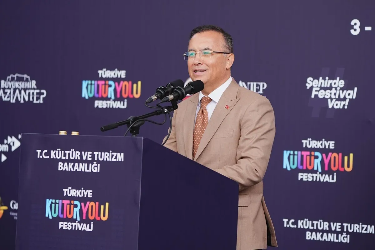 Beyrandan baklavaya: GastroAntep Kültür Yolu Festivali’nde 70’ten fazla lezzet noktasıyla şölen başladı