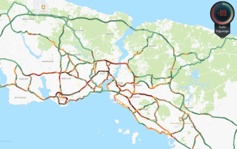 İstanbul'da trafik yoğunluğu akşam saatlerinde yüzde 89'a yükseldi