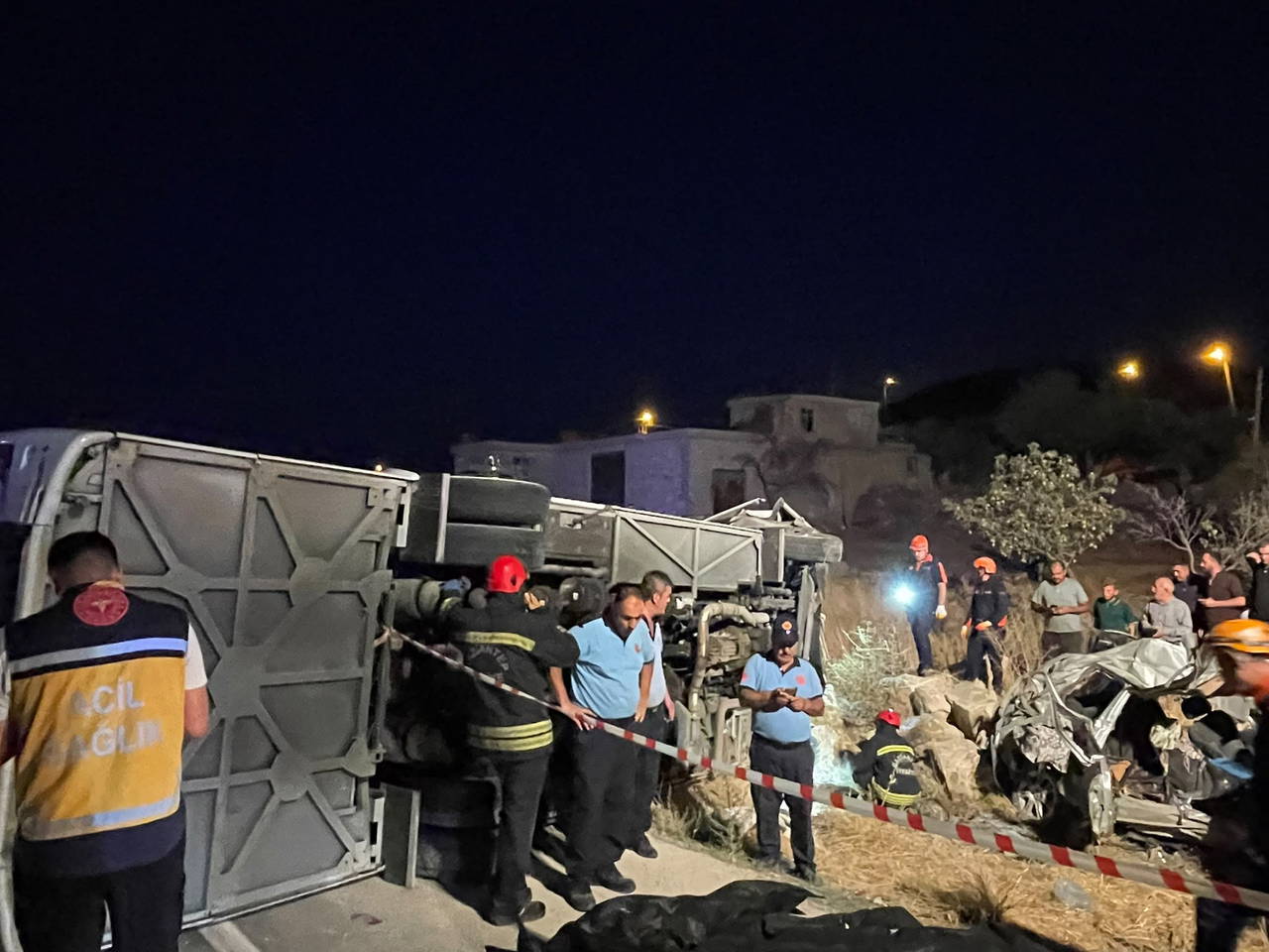 Gaziantep’teki feci kazada can kaybı 8’e yükseldi: 3 yaşındaki çocuk da kurtarılamadı!