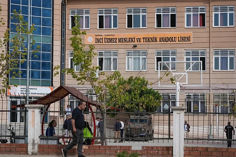Manisa Turgutlu'daki okul saldırısının görgü tanığı o anları anlattı