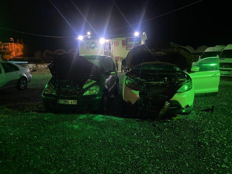 Antalya'da kundaklama... Benzin bidonuyla gelip 6 aracı ateşe verdi