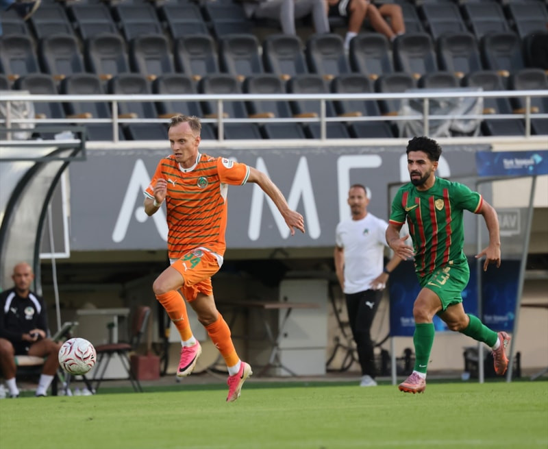 Alanyaspor, Amed Sportif Faaliyetler'e 4 attı
