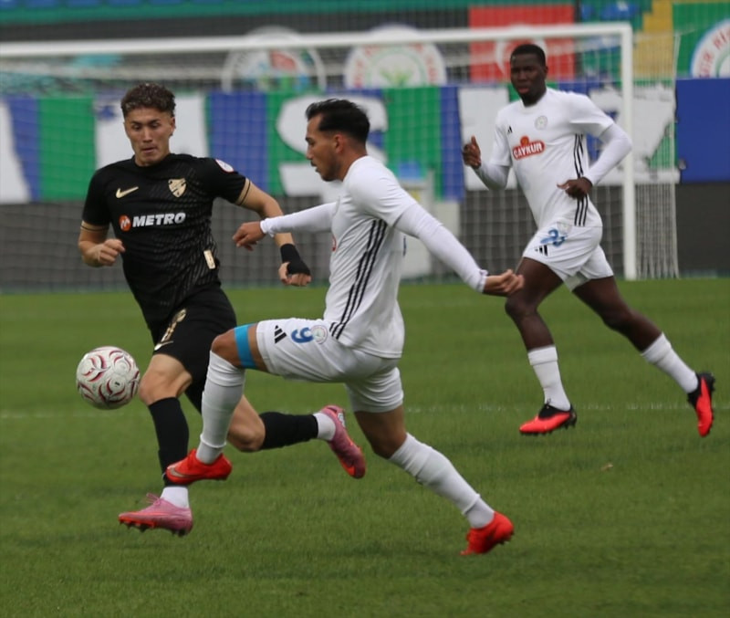Rizespor, hazırlık maçında Boluspor'a şans tanımadı