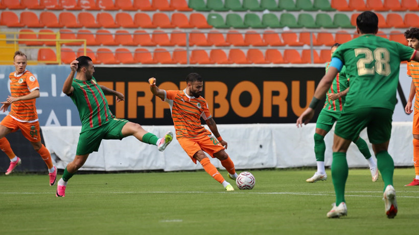Alanyaspor Amedspor'u 4 golle mağlup etti