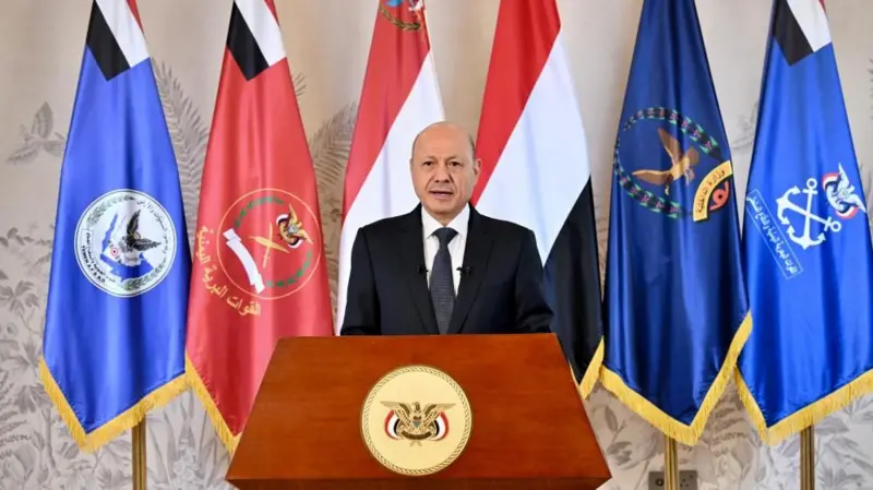 Yemen hükümeti, toprakları geri almak için Husilere karşı savaş başlattı