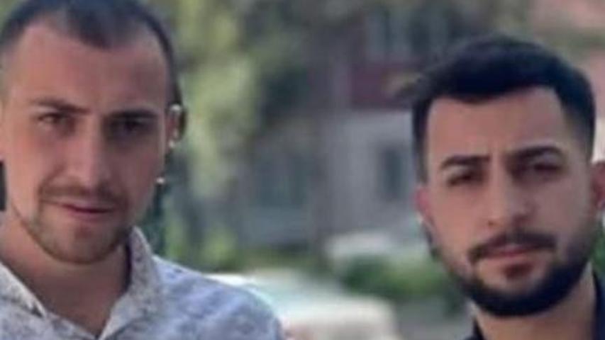 Babadan iki oğluna en zor son görev: Cenaze namazlarını kıldırdı