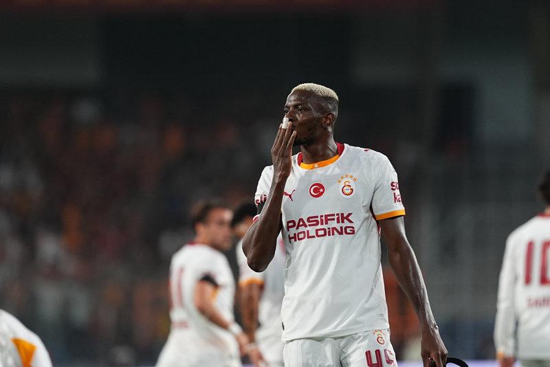 Victor Osimhen'den müjdeli haber! O maçta formasına kavuşuyor