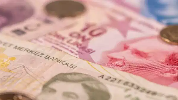Çalışanların alacağı tazminatlar değişiyor: Kıdem ve ihbar ödemeleri ne kadar olacak?