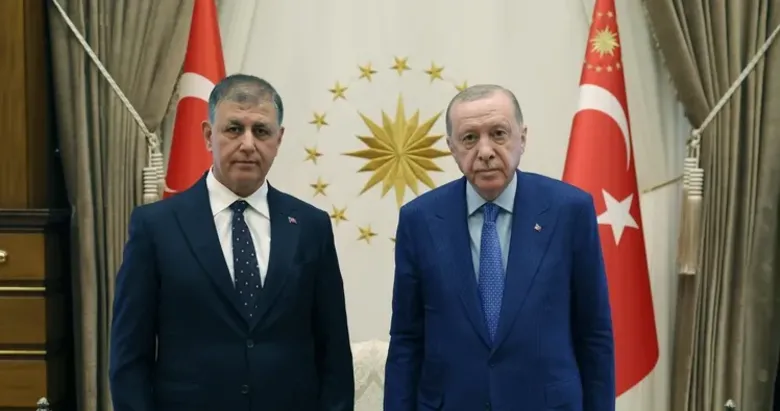 Başkan Erdoğan'dan yerel yönetim teması: İzmir Büyükşehir Belediye Başkanı Cemil Tugay Külliye'de ağırlandı