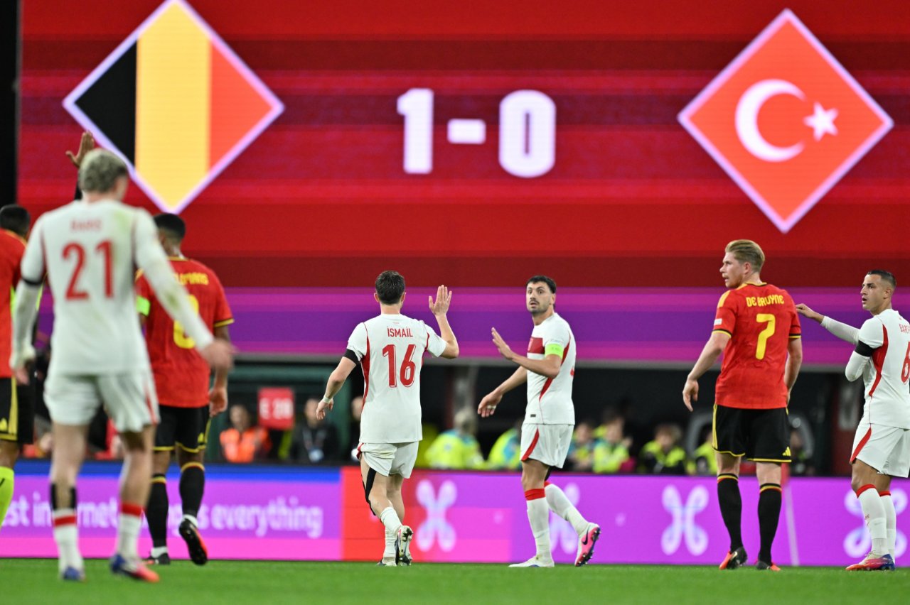 'TÜRKLER SORUN ÇIKARDI'