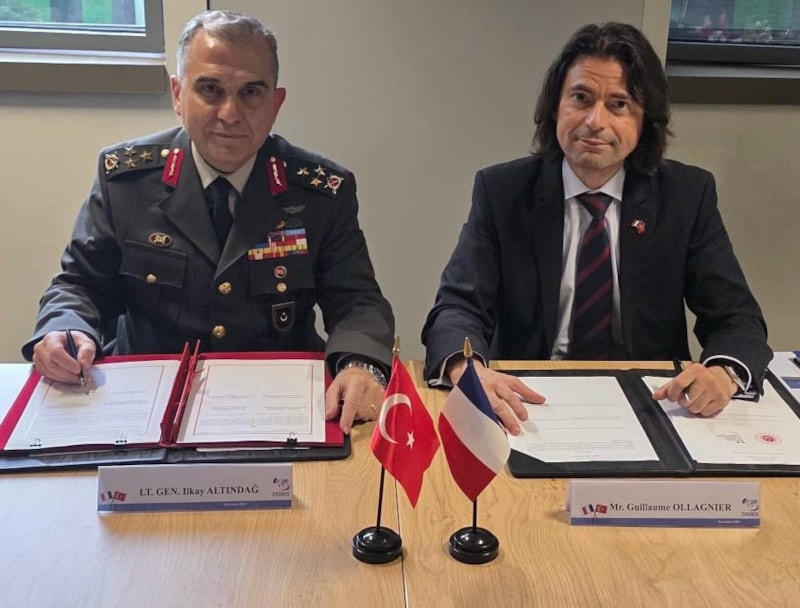 Türkiye ile Fransa arasında savunma iş birliği anlaşması