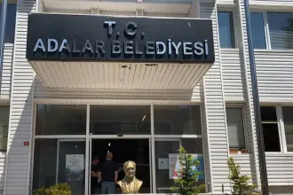 Adalar Belediyesi AKP'ye geçti