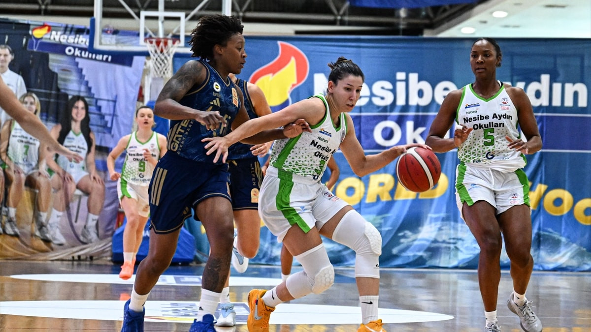 Fenerbahçe, Nesibe Aydın'ı rahat geçti