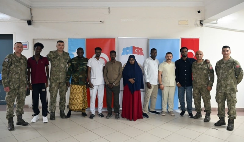MSB'den Somalili 5 gaziye protez desteği