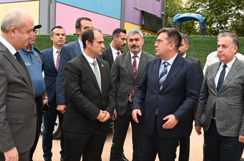 Bakan Yardımcısı Tuncay yaralı öğrencileri ziyaret etti