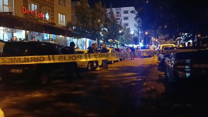 Batman'da kar maskeli 2 kişi iş yerine ateş açıp kaçtı