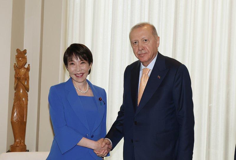 Başkan Erdoğan ile mutabık kaldıklarını duyurdu: Türkiye ile "iki kanat" gibiyiz