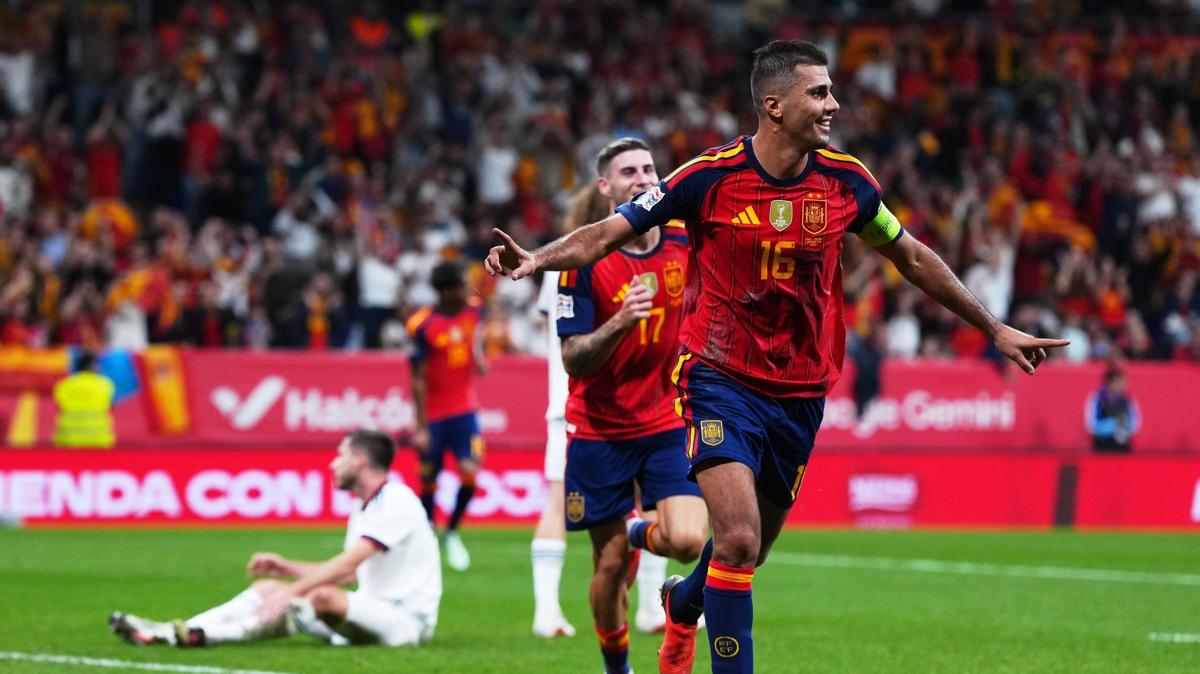 MAÇ SONUCU: İspanya 3-1 Çekya