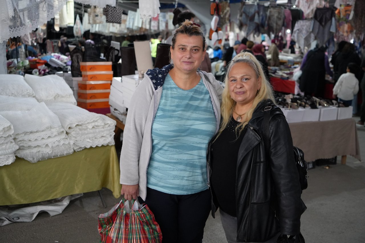 Sınır kentimize turist akını, esnaf bayram ediyor