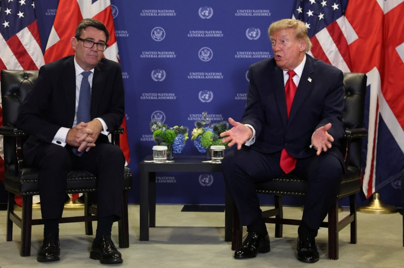 Donald Trump ile Andy Burnham BM Genel Kurulu marjında bir araya geldi