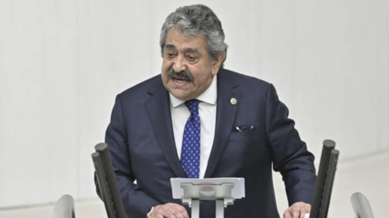 MHP’li Feti Yıldız’dan milletvekillerine 'çakar' uyarısı