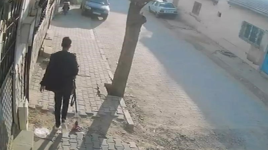 Manisa'daki saldırıda yeni detaylar! Odasında gamalı haç figürleri, defterinde manifesto çıktı
