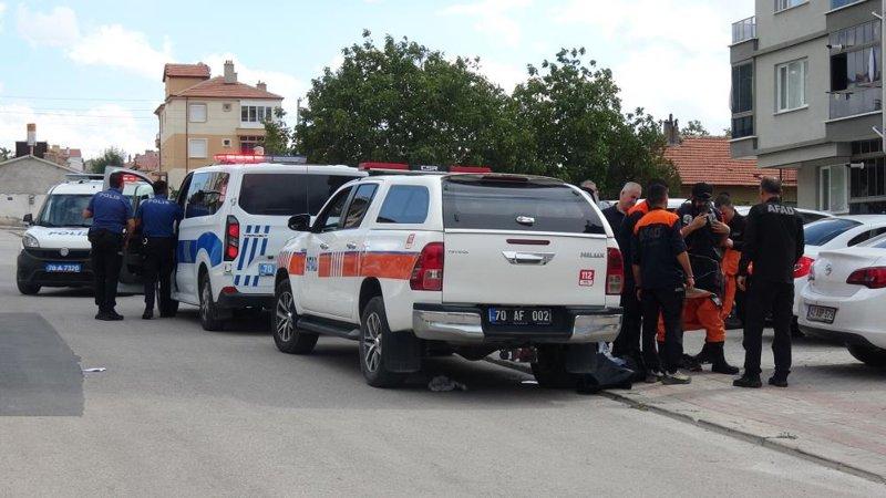 Kimyasal madde şüphesi! Haber alınamayan karı koca evlerinde ölü bulundu